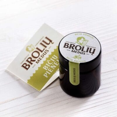 Māmiņu pieniņš - anafilaktisks